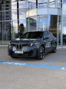 BMW iX3